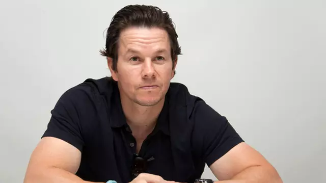 Mark Wahlberg s-a temut că fraţii lui îi vor strica reputaţia
