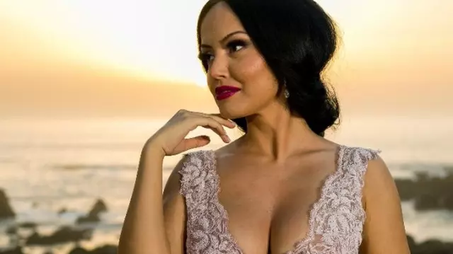 INTERVIUL ALTFEL. Andreea Mantea: bebe e pe alt fus orar și-i face ziua noapte și noaptea zi
