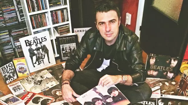 Cornel Ilie (VUNK) are o colecție de 100 de albume Beatles