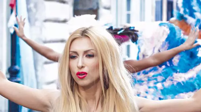 VIDEO: Andreea Bălan, foarte sexy în cel mai recent videoclip