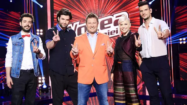 Opt concurenți intră în duelurile încrucișate la “Vocea României”