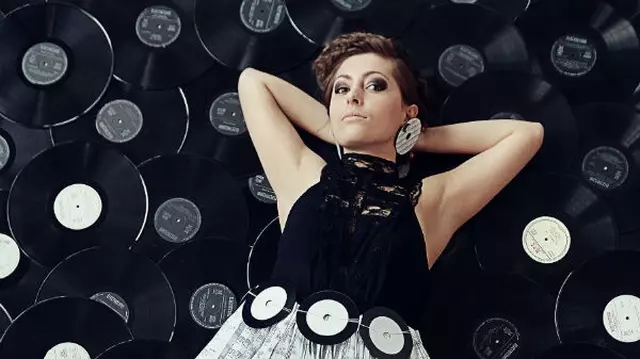 De la Helsinki la București: Elena Mîndru cântă jazz cu Big Band-ul Radio