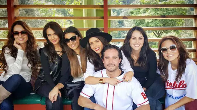 FOTO: Cum s-au distrat telenoveliştii la petrecerea Televisa