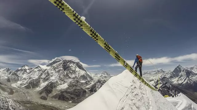 “Sherpa”, un documentar despre cea mai cumplită tragedie de pe Everest