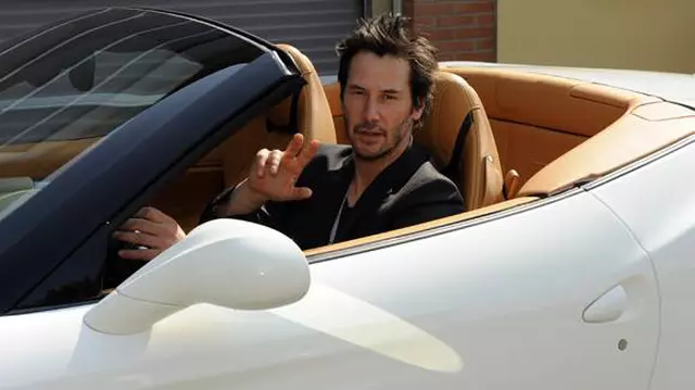 Keanu Reeves ar juca în „Matrix 4”, dar are câteva condiţii