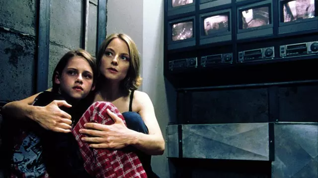 Recomandarea TVmania pentru seara de marți, 21 martie: „Camera de refugiu”, cu Jodie Foster