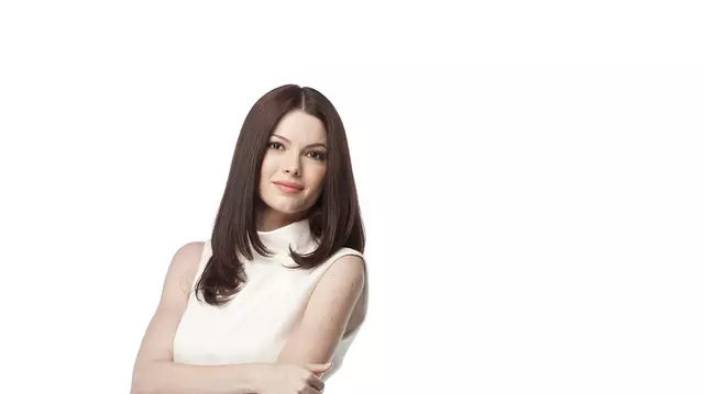 Prinţesa Polonic lansează „Supereroii din farfurie”, o carte de reţete pentru gătitul cu cei mici