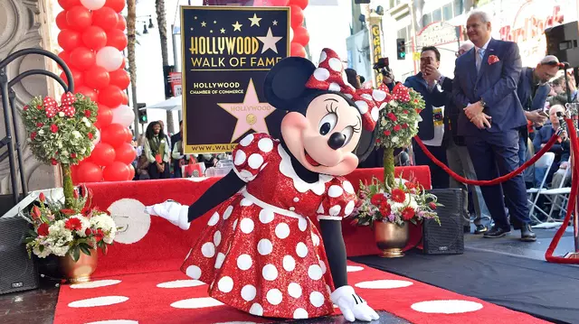 Minnie Mouse a primit propria stea pe Hollywood Walk of Fame