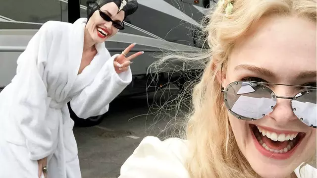 Angelina Jolie revine pe marile ecrane în „Maleficent II”. Filmările pentru noua producție au început