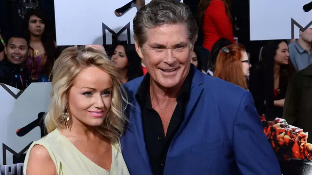 Actorul David Hasselhoff se căsătoreşte