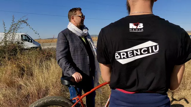 Horia Brenciu a mers 40 de kilometri pe bicicletă  pentru clipul piesei „Sunt cine vreau să fiu”