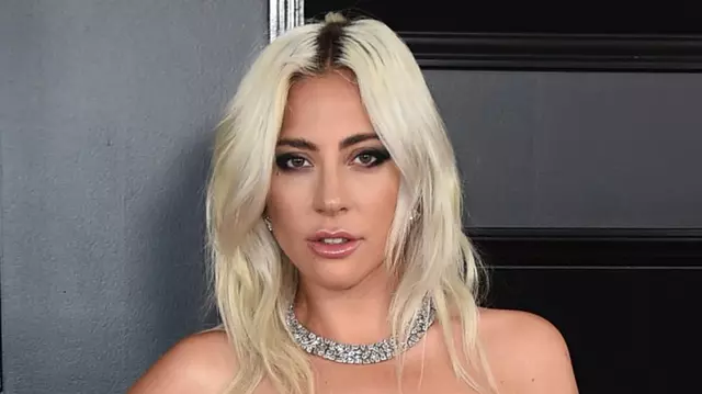 Lady Gaga are un nou iubit… Și nu e Bradley Cooper! Cum au fost surprinși cei doi