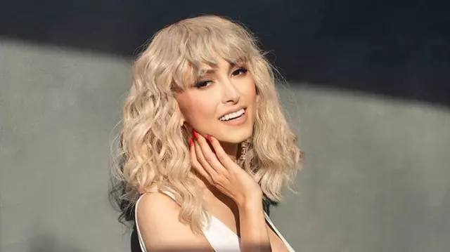 Andreea Bălan, din nou pe mâna medicului la trei luni după ce a născut. „Simt aşa nişte furnicături”