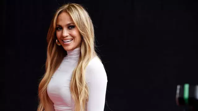 Jennifer Lopez, dată în judecată pentru 6.5 milioane de dolari