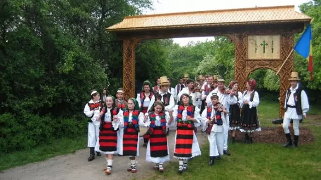 Sâmbătă, 11 mai, şi duminică, 12 mai, TVR 3 serbează Ziua Europei, la Poarta maramureşană din Viena