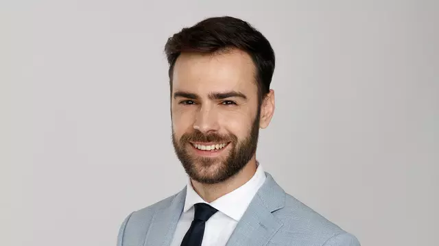 Ce sacrificii a fãcut Denis Hanganu, protagonistul serialului Sacrificiul, de dragul actoriei