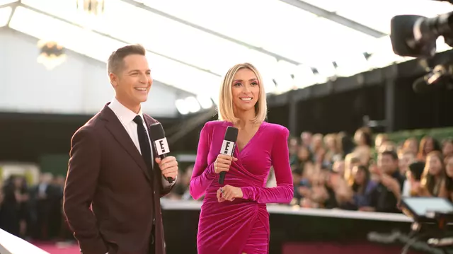 Postul de televiziune E! va transmite live de pe covorul roșu la ediția din 2020 a premiilor Grammy și Oscar