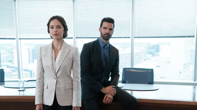 AXN difuzează, din 4 februarie, un nou serial de investigații: „Povara adevărului” (Burden of truth)