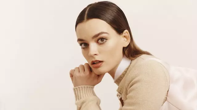 Emma Mackey o va juca pe Emily Brontë într-un film biografic