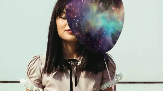 Irina Rimes lansează clipul piesei „Sarea de pe rană”, care încheie albumul său „Cosmos”