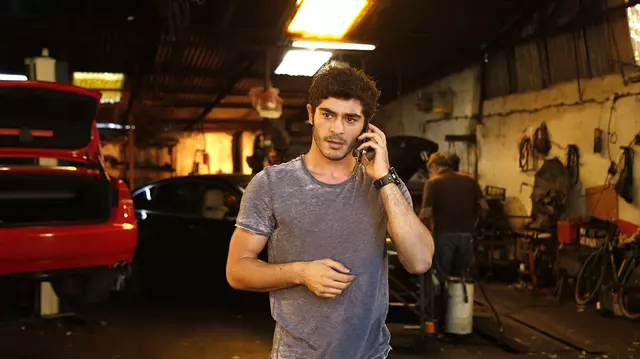 Burak Deniz, pe urmele lui Can Yaman: din 15 iunie filmează în Italia