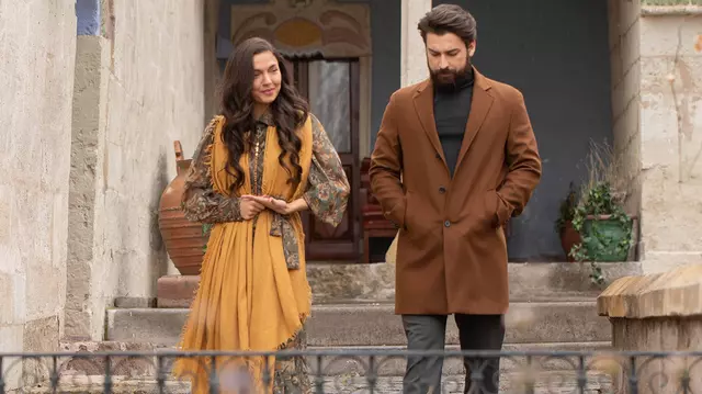 Kanal D a cumpărat un nou serial turcesc: „Zümrüdüanka”, cu Alp Navruz și Ceren Yilmaz. Va fi difuzat și în România