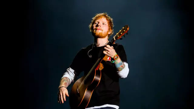 Ed Sheeran, testat pozitiv cu Coronavirus. Cântărețul s-a autoizolat la domiciliu