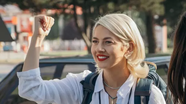Cum a ajuns Lidia Buble să fie trimisă în judecată de DIICOT. Prietenul cu care se sfătuia cum să scape de polițiști era interceptat