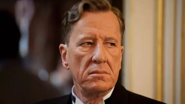 Geoffrey Rush va juca rolul lui Groucho Marx în filmul biografic „Raised Eyebrows”