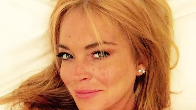 Lindsay Lohan își extinde parteneriatul cu Netflix. Actrița va juca în două filme noi
