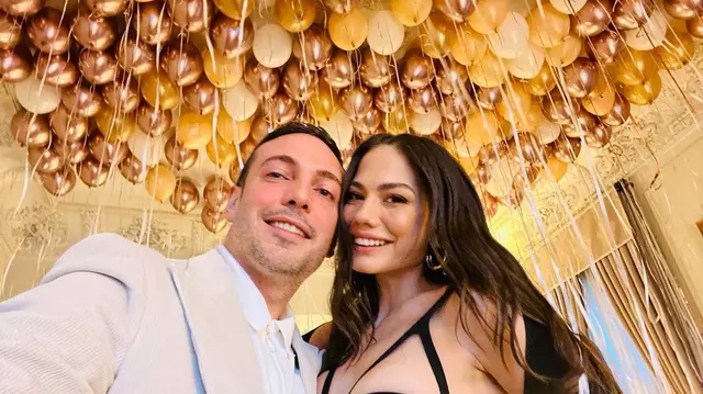 Actrița Demet Özdemir divorțează după doar 8 luni de căsătorie