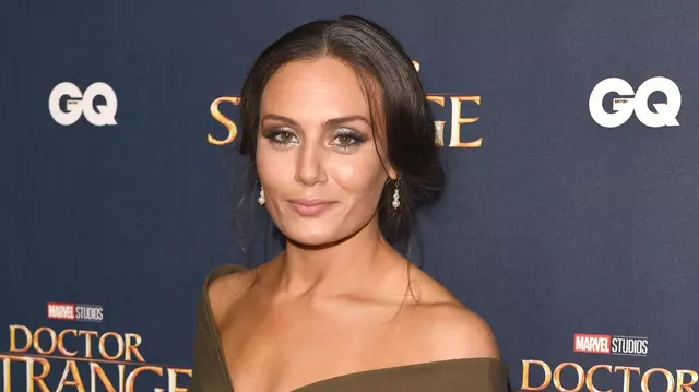 Zara Phythian, din „Doctor Strange” și soțul ei, acuzați că au întreținut relații intime cu o fată de 13 ani