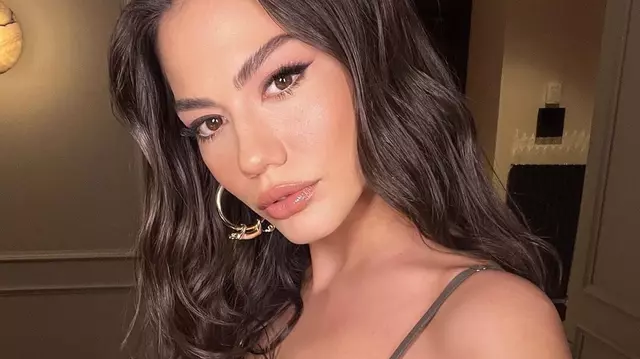 Ce mai face Demet Özdemir. Turcoaica traversează o perioadă aglomerată, dar frumoasă