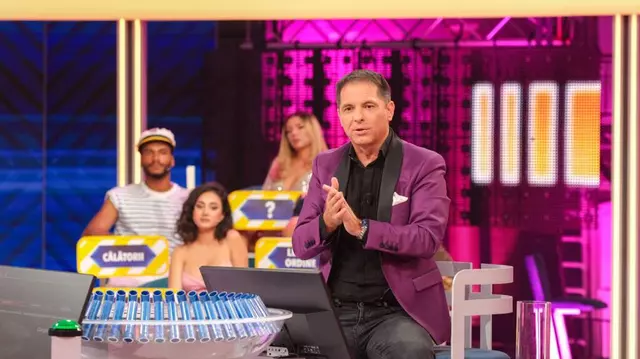 Dan Negru, despre copiii săi: „Sunt generația pentru care statul la coadă e cool”. EXCLUSIV