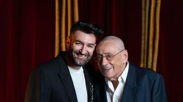 Smiley și Horia Moculescu au lansat împreună piesa „Și astăzi, și mâine”. Videoclipul este unul special