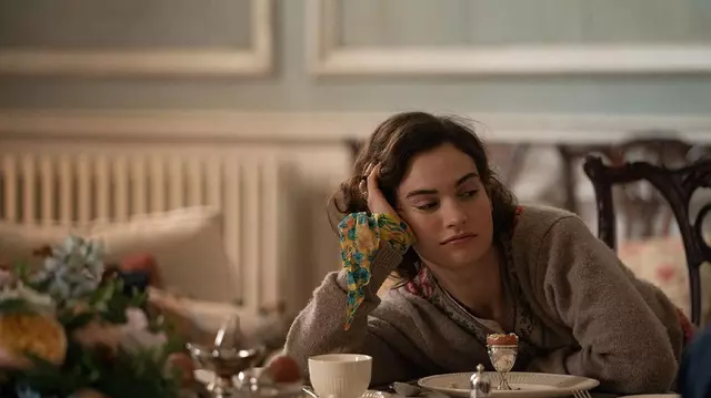 „The Pursuit of Love”. Tot ce trebuie să știți despre serialul difuzat pe BBC First. Poveste, distribuție, trailer