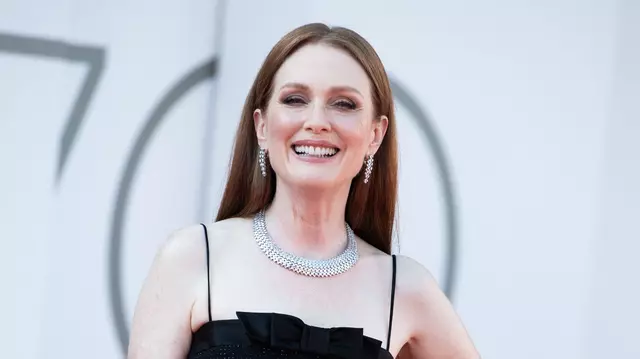 Julianne Moore, afectată de standardele de frumusețe de la Hollywood. Ce spune despre procesul de îmbătrânire