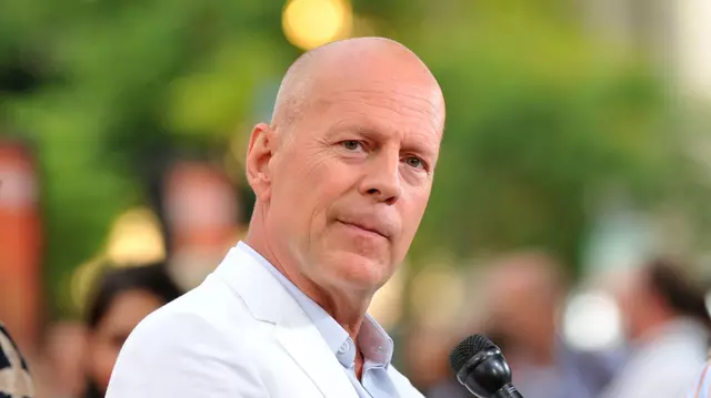 Imagini emoționante cu Bruce Willis și fiica lui în vârstă de 11 ani, Mabel. Mesajul adorabil transmis de soția actorului