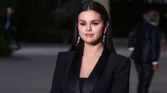 Selena Gomez, în rochie de mireasă. Imaginile care i-au luat prin surprindere pe fani