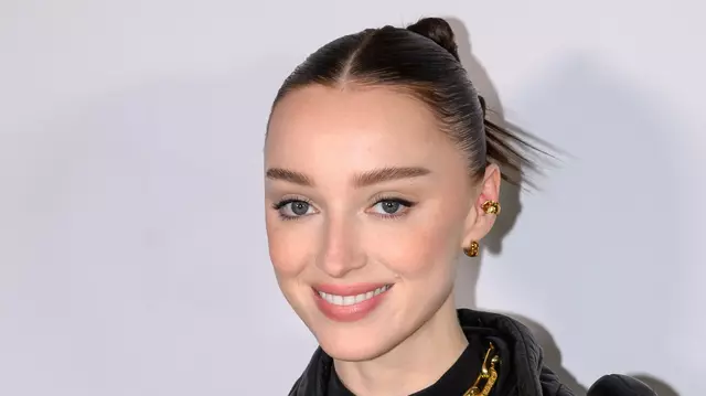 Cine este noul iubit al lui Phoebe Dynevor, actrița din Bridgerton. Au fost surprinși în ipostaze tandre