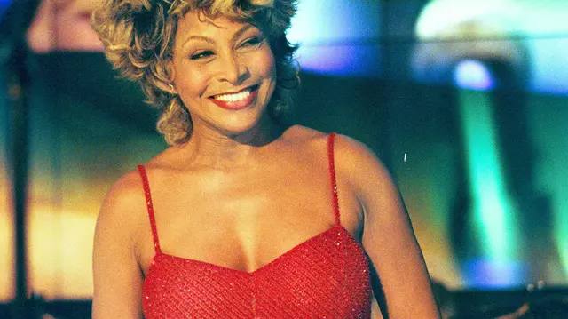 Viața dificilă pe care a avut-o Tina Turner: Abuzul domestic, problemele de sănătate și moartea fiilor ei