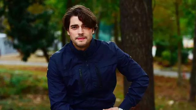 „Prieteni pe vecie” începe la TDC pe 27 septembrie. Serialul turcesc îl are în distribuție pe Akın Akınözü („Hercai”)