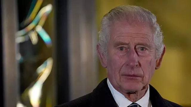 Cu ce problemă de sănătate se confruntă Regele Charles, în timp ce Kate Middleton rămâne internată. Urmează să fie operat