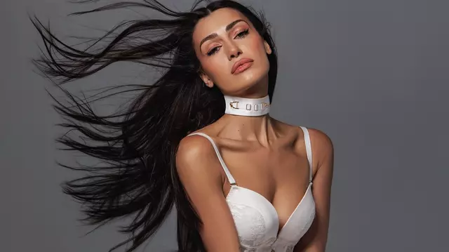 Cum arată Alina Eremia cu burtica de gravidă. Imaginile postate de artistă i-au surprins pe fani: „Tatonam ideea”