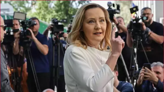 Cine este și cu ce se ocupă soțul Elenei Lasconi. Ea și Cătălin s-au căsătorit în straie populare
