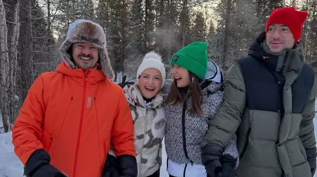 Mihai și Elwira Petre, distracție pe cinste în Laponia, alături de Adela Popescu și Radu Vâlcan. „O experiență de poveste”
