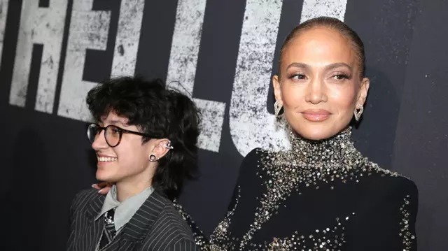 Jennifer Lopez și-a scos fiica în oraș la premiera spectacolului Othello pe Broadway. Cum arată Emme, la 17 ani