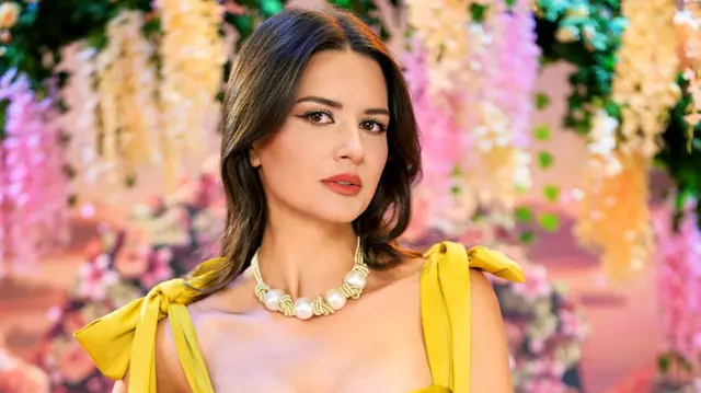 Iulia Pârlea, gata de vară! Cum arată agenda vedetei Pro TV între filmări, vacanțe și facultate. „Am de dat licența la Jurnalism”. EXCLUSIV