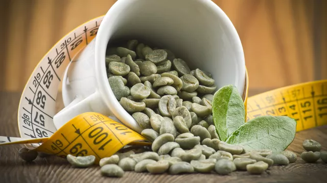 Cafeaua verde ajută la slăbit! Vezi cum trebuie să o consumi ca să scapi de kilogramele în plus