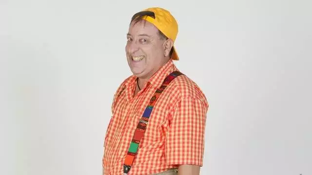 cu-ce-se-ocupa-acum-tudorel-filimon-alias-nea-popa-din-la-bloc-1